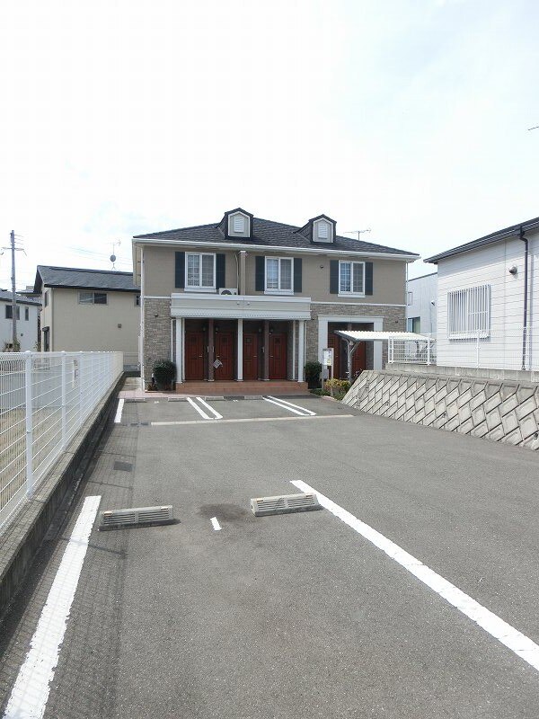 14/20 駐車場