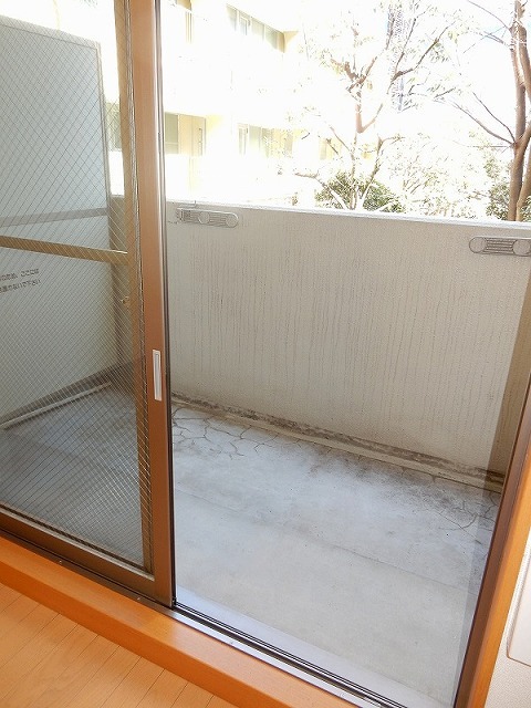 13/20 バルコニー