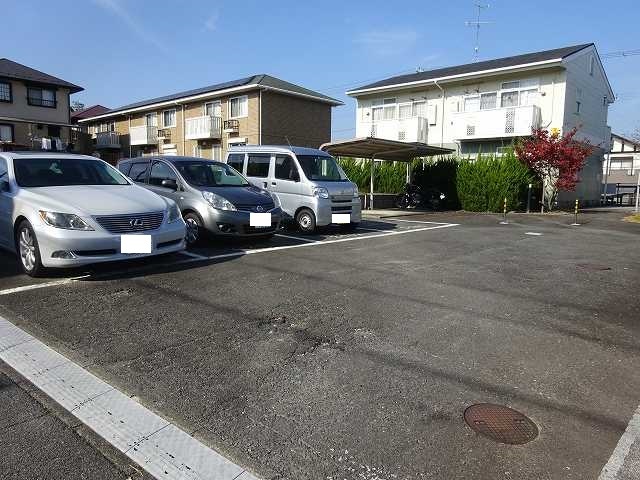 14/20 駐車場