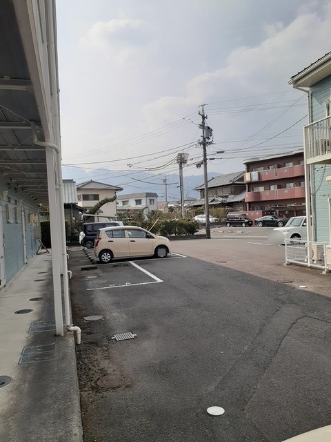 14/22 駐車場