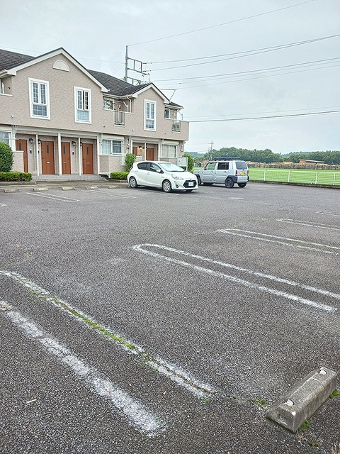 2/8 駐車場