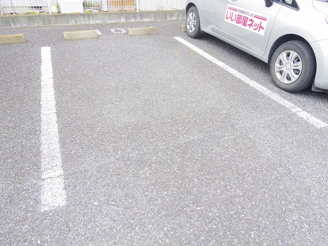 14/20 駐車場