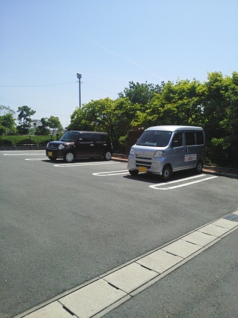 14/20 駐車場