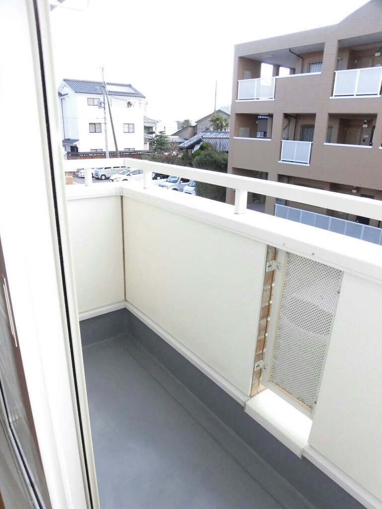 13/21 バルコニー