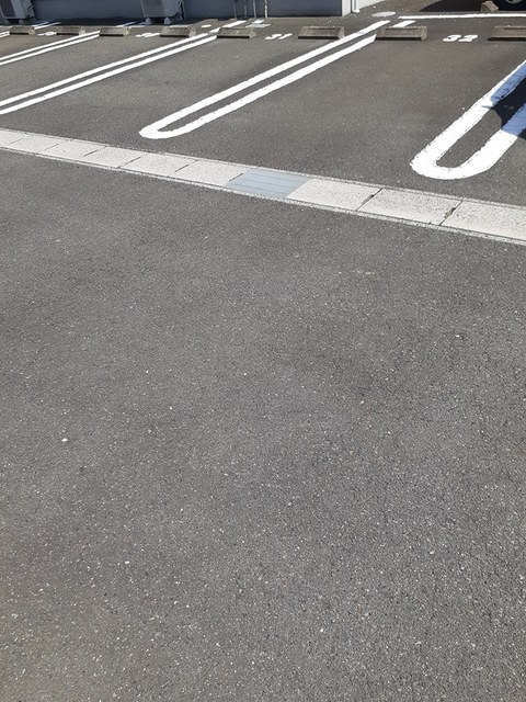 14/20 駐車場