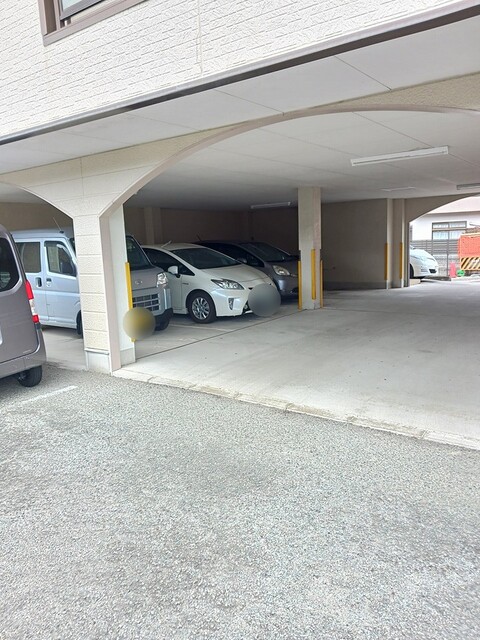 14/20 駐車場