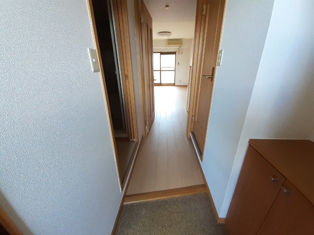 5/20 玄関