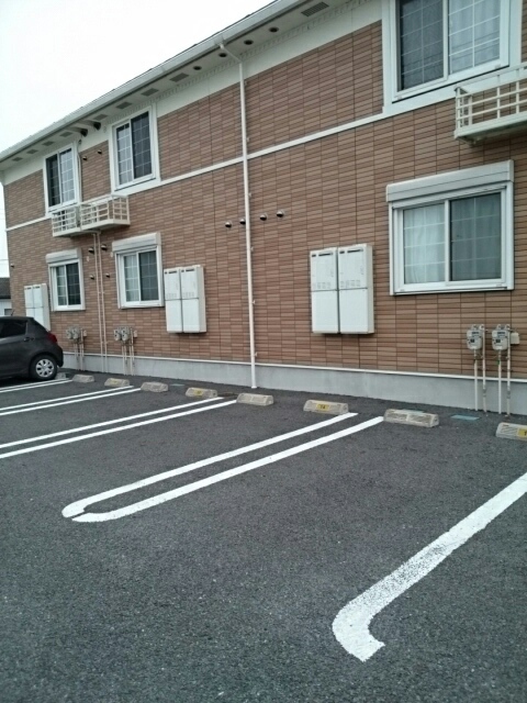 14/20 駐車場