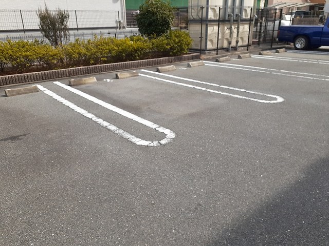 14/20 駐車場