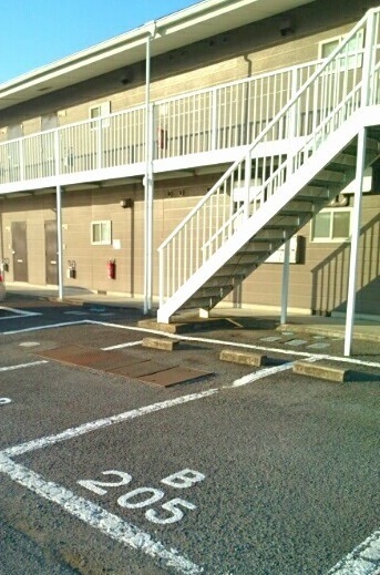 ニューシティ三条Ｂ駐車場
