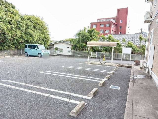 14/20 駐車場
