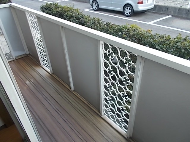 13/20 バルコニー