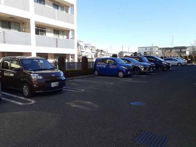 14/22 駐車場