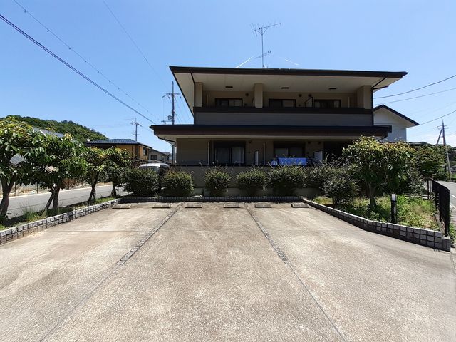 14/20 駐車場