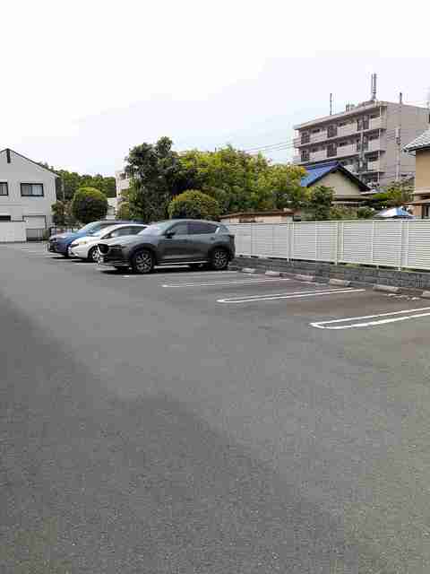 14/20 駐車場