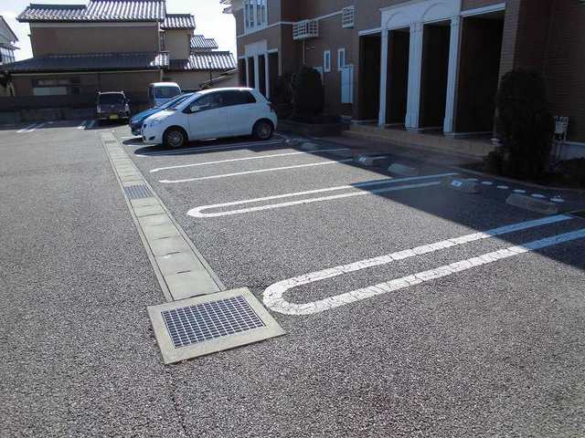 2/8 駐車場