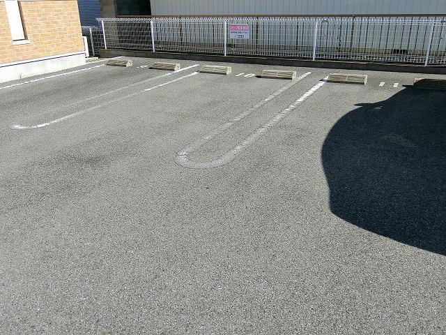 2/8 駐車場