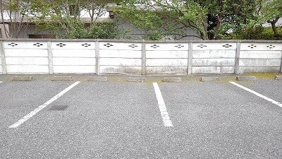 14/20 駐車場