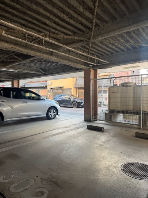2/8 駐車場