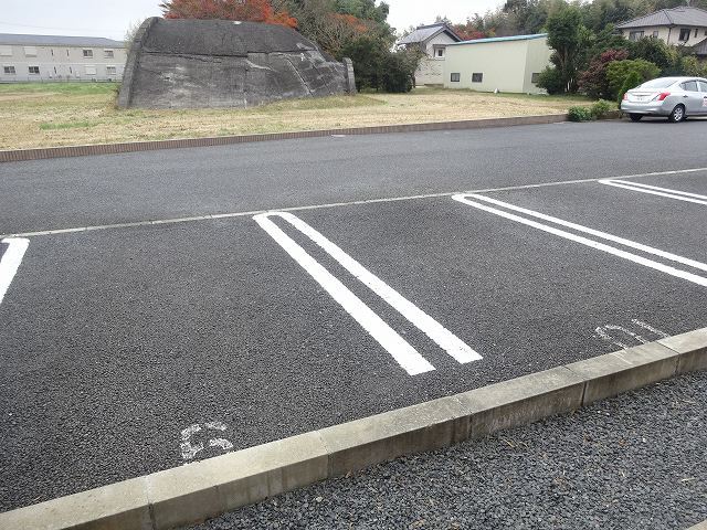 15/21 駐車場