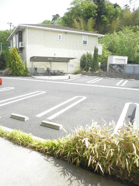 14/22 駐車場