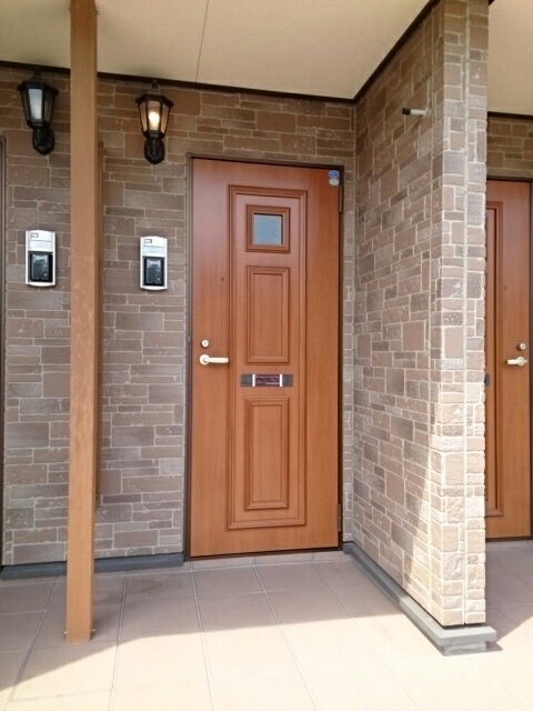 14/20 エントランス