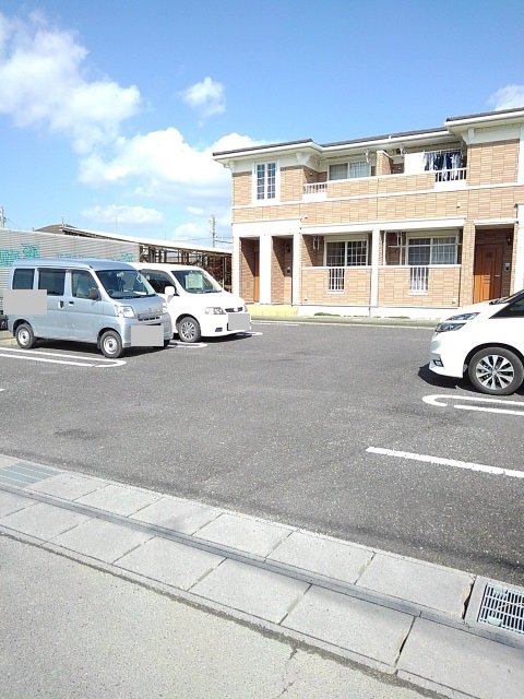 2/8 駐車場