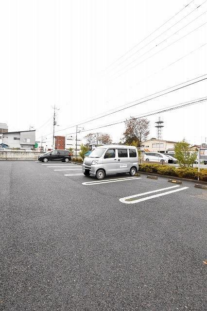 14/20 駐車場