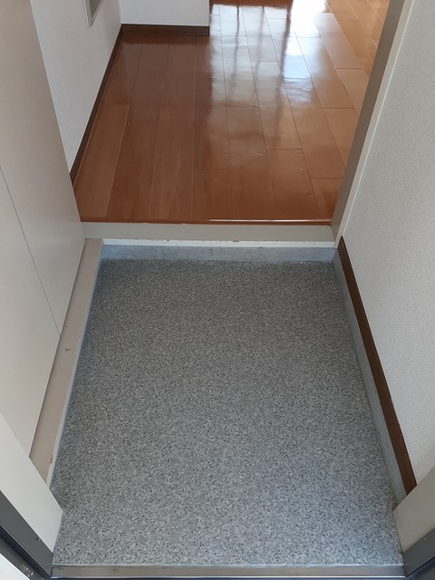 6/20 玄関