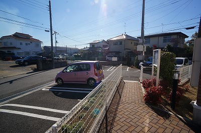 14/20 駐車場