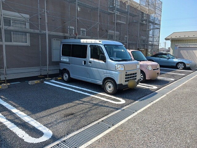 14/20 駐車場