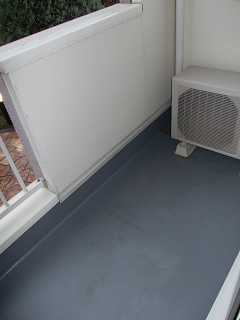 13/22 バルコニー