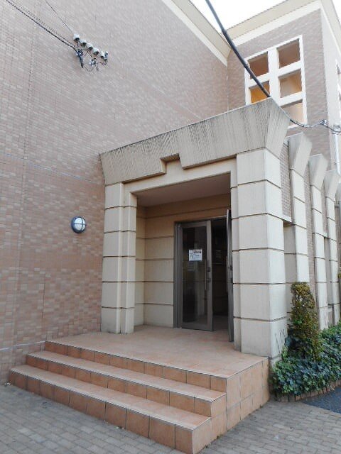 13/20 エントランス