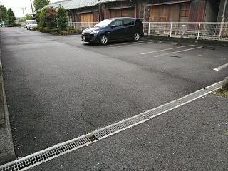 14/20 駐車場