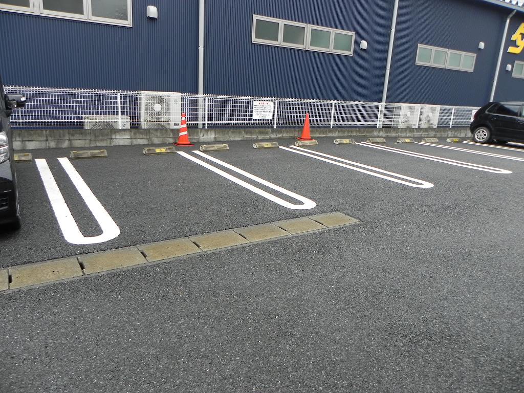 14/22 駐車場