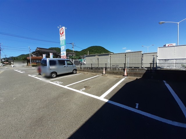 14/20 駐車場