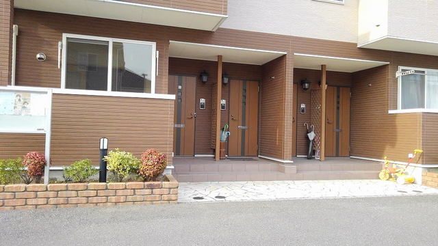 13/20 エントランス