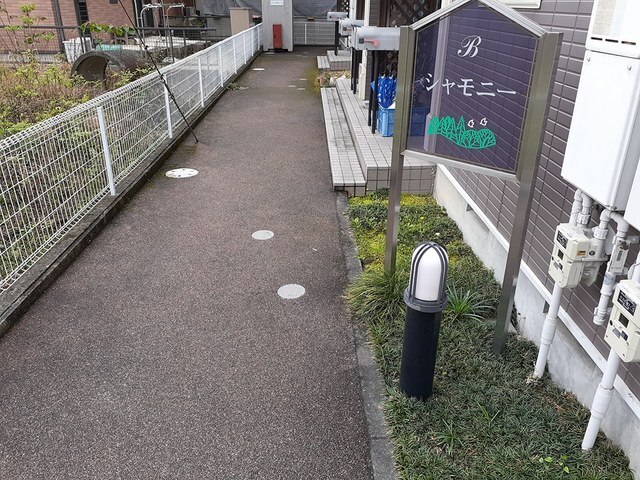 13/20 エントランス