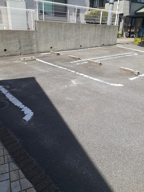 14/20 駐車場