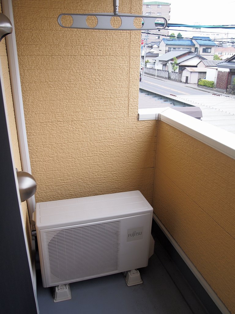 13/22 バルコニー