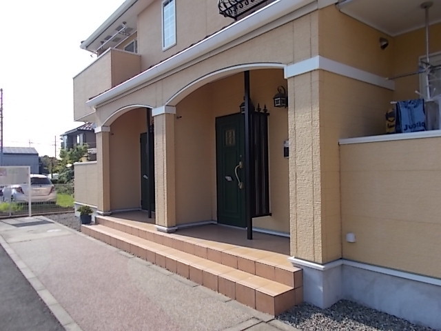 13/20 エントランス