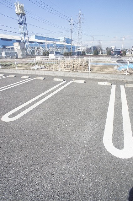 14/20 駐車場