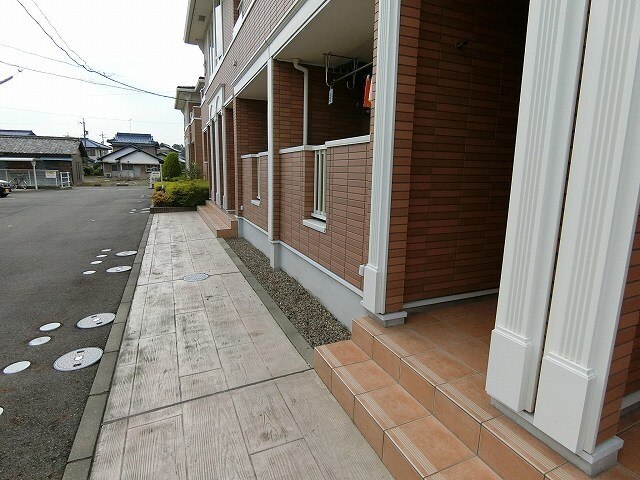 2/8 エントランス