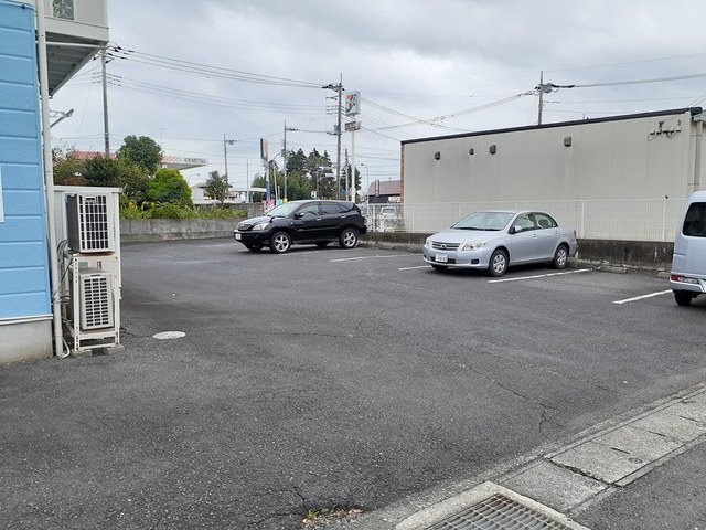 14/20 駐車場