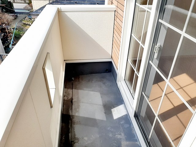 13/22 バルコニー