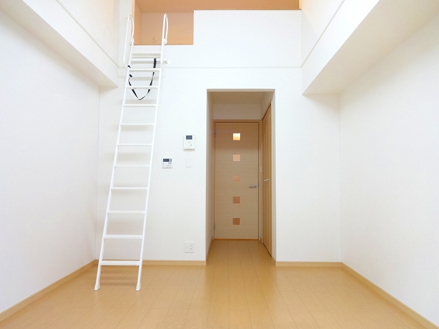 2/23 リビング/ダイニング