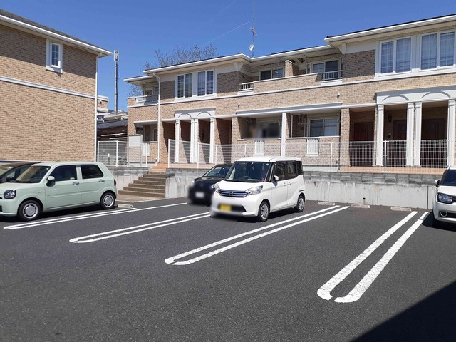 14/20 駐車場