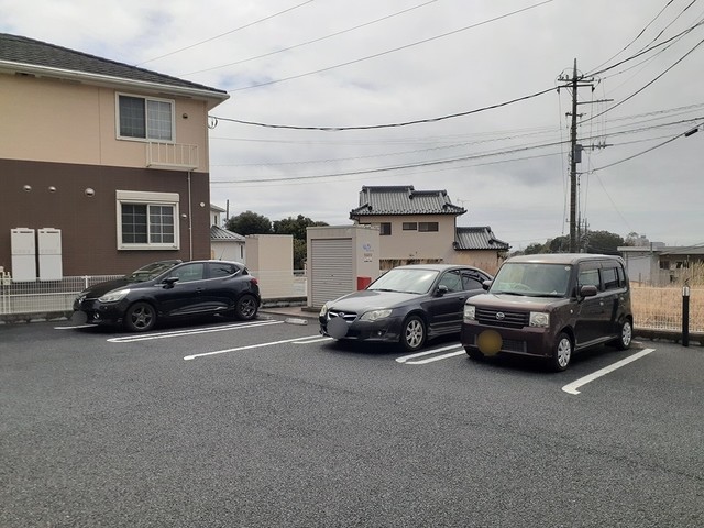 14/20 駐車場
