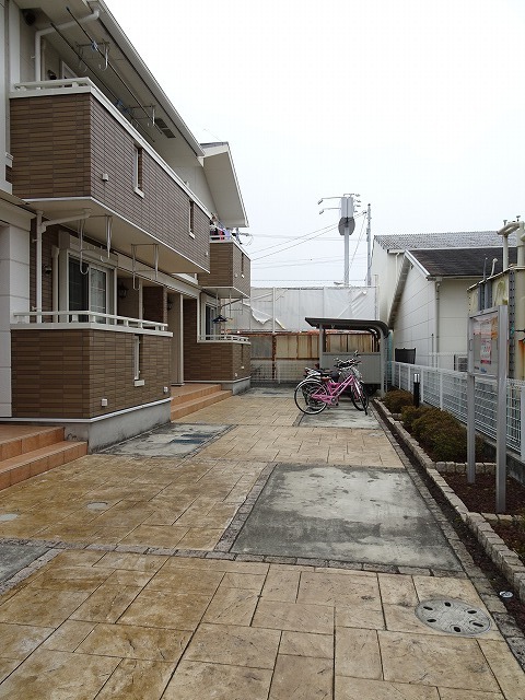 14/20 エントランス