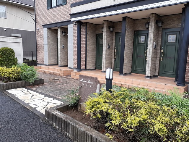 14/20 エントランス